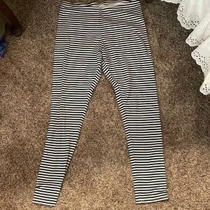 Black and White striped Leggings. Size XL (14-16) Brand: Faded Glory